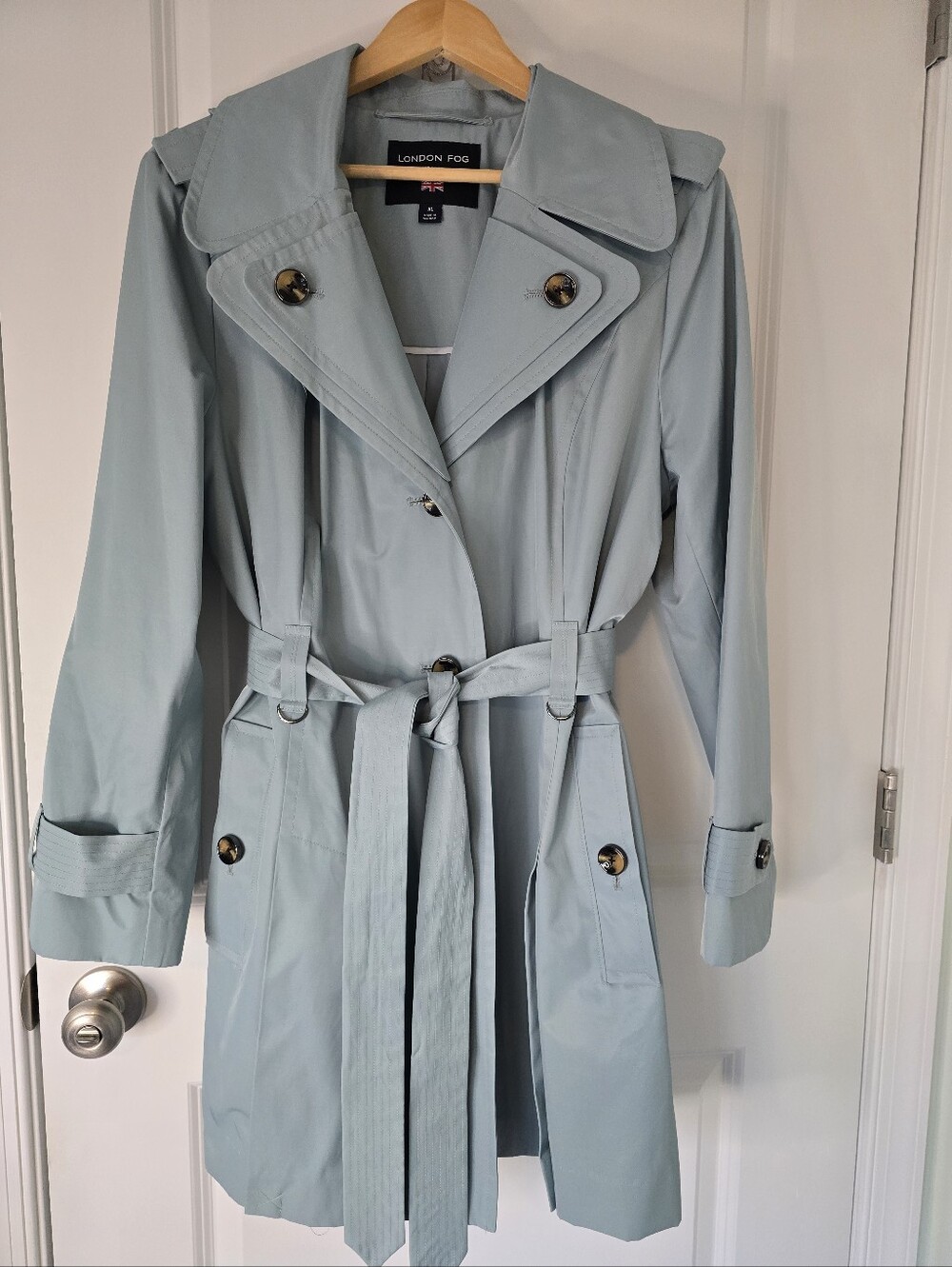 EUC London Fog Single Breasted Hooded Belted Trench Size XL